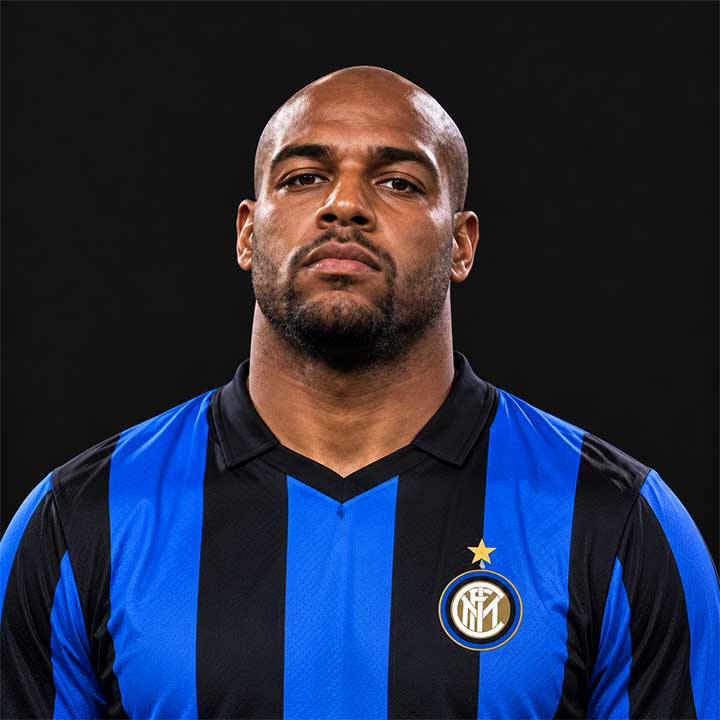 آدریانو (Adriano) در کارتبال